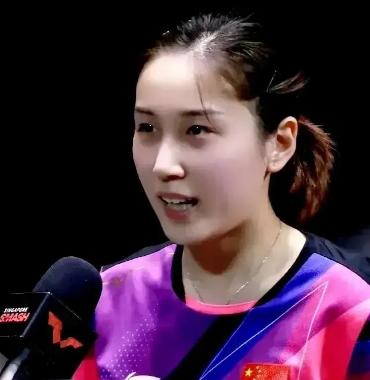 莎拉波娃重返赛场，战术调整首场状态出色，曼联观众沸腾！比赛高潮迭起的简单介绍