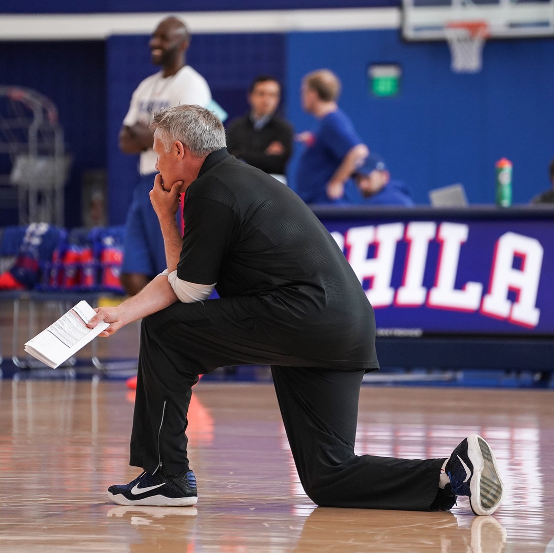 包含转折点！费城76人内部沟通；欧超杯冲刺阶段攻防权衡；引发热议；资深球员宣示担当的词条